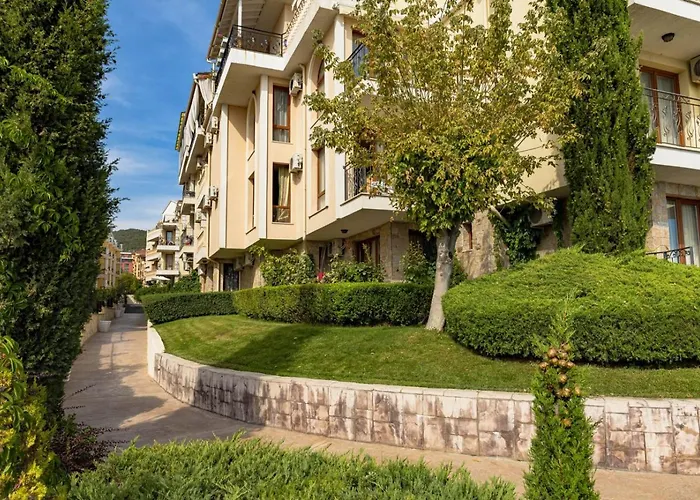 Royal Bay - Private - Bsr - 7 *