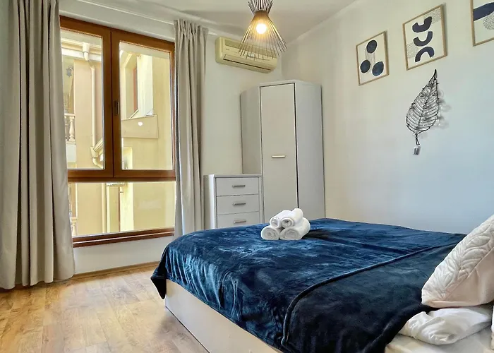 Royal Bay - Private - Bsr - 7